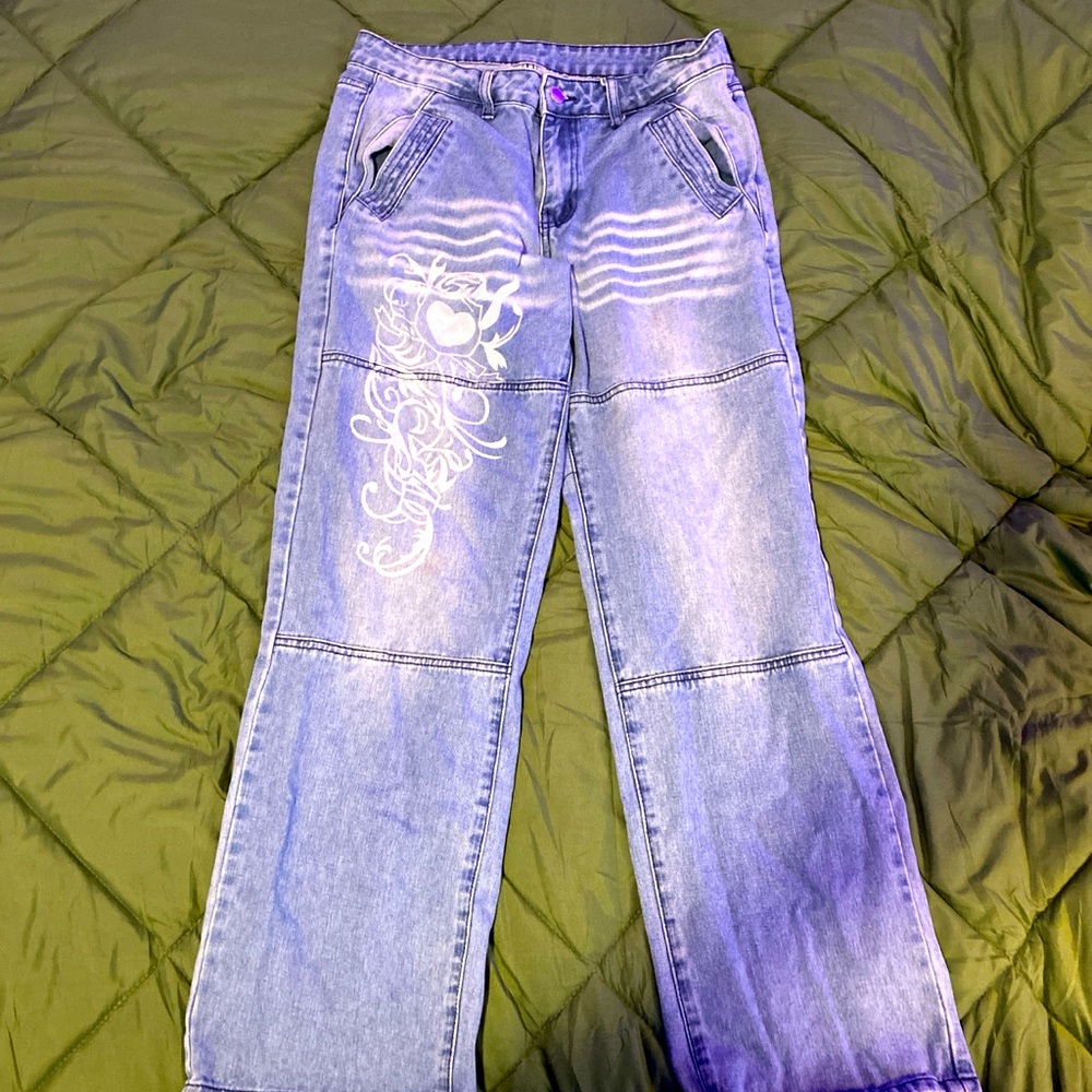 Y2K blue and white jeans
